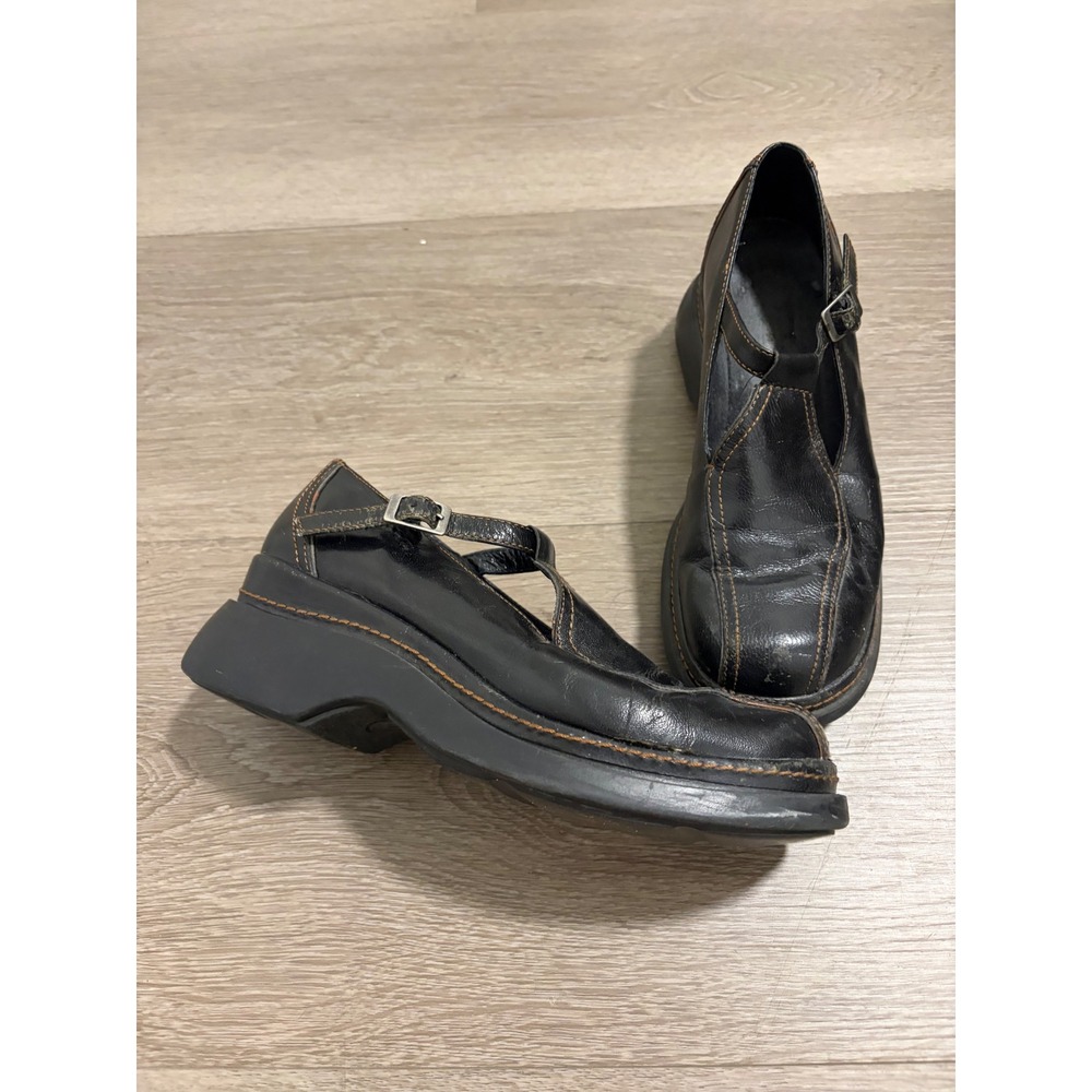 Clarks Vintage 90s Black Leather Mary Jane T-Strap Platform Shoes Whimsygoth 6